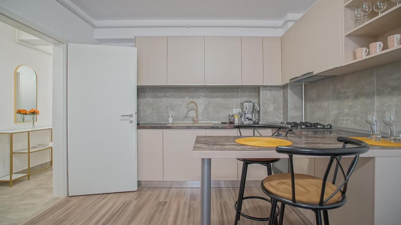 Grandis Studio Coresi Brasov Luaran gambar
